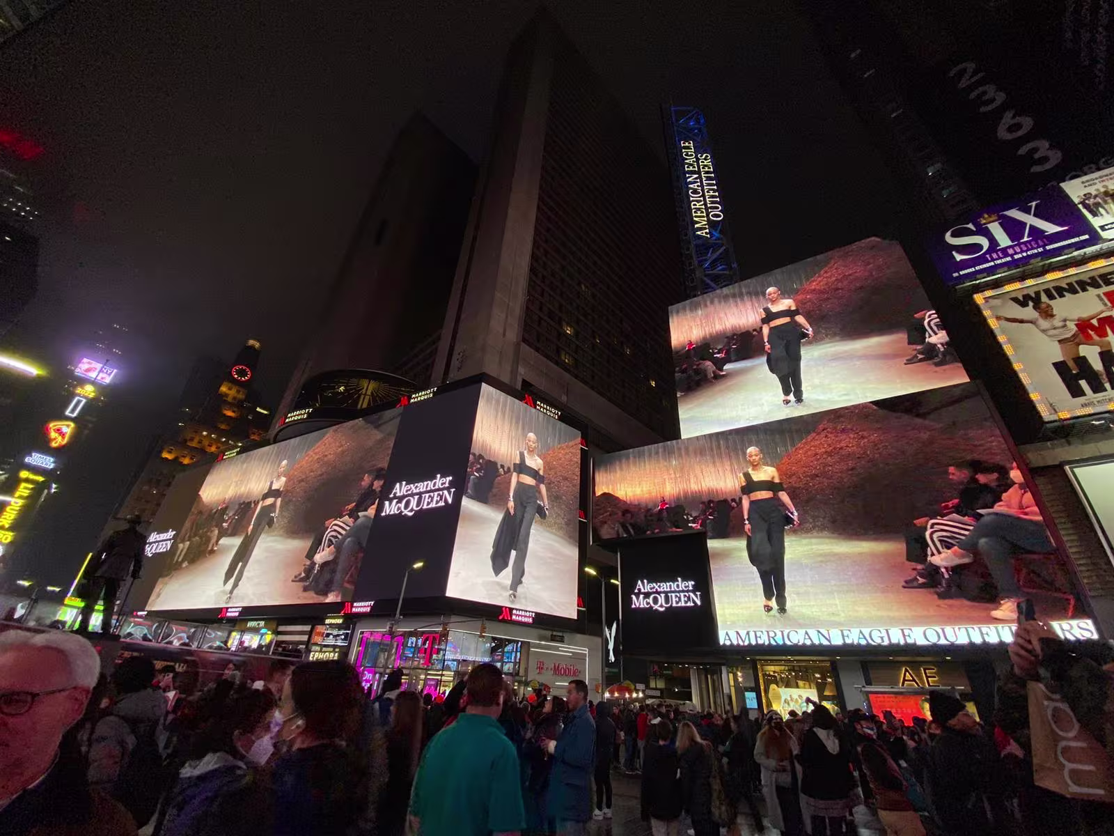 DOOH designed by GEGM for Alexander McQueen