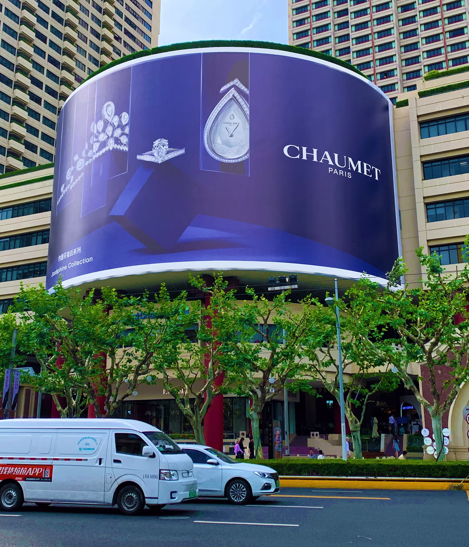 Out of Home campaign for Chaumet produced by GEGM